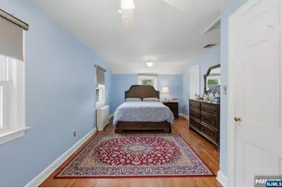 27 Beveridge Street, Teaneck Township, NJ 07666 - Photo 22