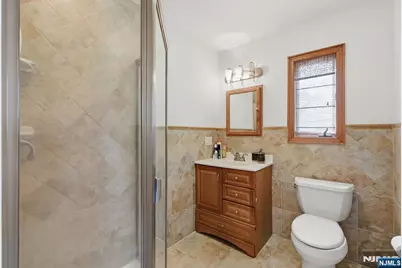 27 Beveridge Street, Teaneck Township, NJ 07666 - Photo 30