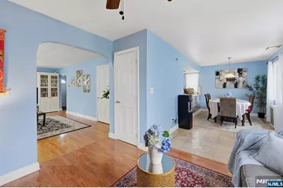 27 Beveridge Street, Teaneck Township, NJ 07666 - Photo 14