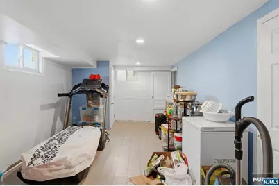 27 Beveridge Street, Teaneck Township, NJ 07666 - Photo 36