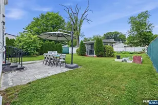 27 Beveridge St, Teaneck Township, NJ 07666 - Photo 38