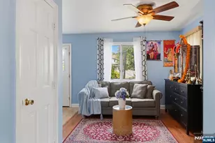 27 Beveridge St, Teaneck Township, NJ 07666 - Photo 10