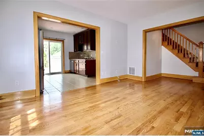 24-09 Rosalie, Fair Lawn, NJ 07410 - Photo 6