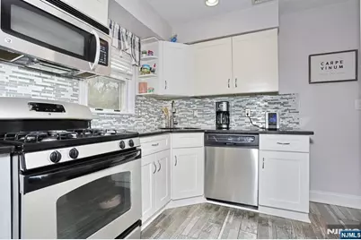 290 Malcolm Avenue, Garfield, NJ 07026 - Photo 10
