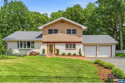 651 Floyd Street, Englewood Cliffs, NJ 07632 - Photo 1