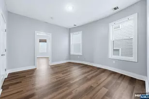913 18th Street 2, Newark, NJ 07108 - Photo 2