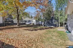 10 Julia St, Closter, NJ 07624 - Photo 32