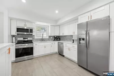 10 Julia Street, Closter, NJ 07624 - Photo 12