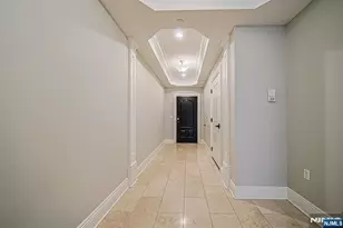 35 Marquis Ct, Edgewater, NJ 07020 - Photo 12
