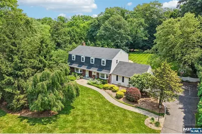 18 Roxbury Downs, Upper Saddle River, NJ 07458 - Photo 46