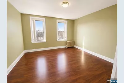 755 Anderson Avenue 2L #2L, Cliffside Park, NJ 07010 - Photo 6