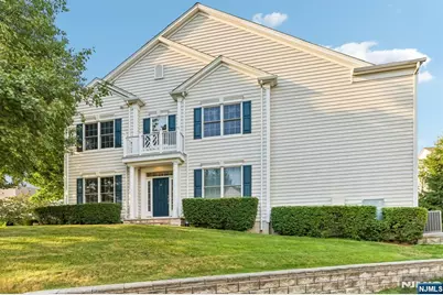 62 Hickory Hill Boulevard 2001 #2001, Totowa, NJ 07512 - Photo 2