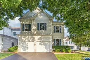 62 Hickory Hill Blvd 2001, Totowa, NJ 07512 - Photo 1