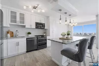 6 Horizon 2809 #2809, Fort Lee, NJ 07024 - Photo 4