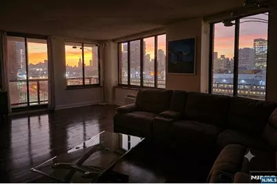 415 Newark Street 5A #5A, Hoboken, NJ 07030 - Photo 26