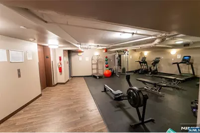 415 Newark Street 5A #5A, Hoboken, NJ 07030 - Photo 30
