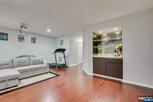 4506 Stonehedge Road 4506, Edison, NJ 08820 - Photo 42