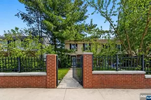 550 Bergen St, Newark, NJ 07108 - Photo 1