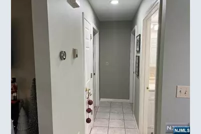 424 Union Street 1st Floor #1st Floor, Carlstadt, NJ 07072 - Photo 4