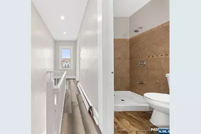97 Sherman Street, Passaic, NJ 07055 - Photo 28