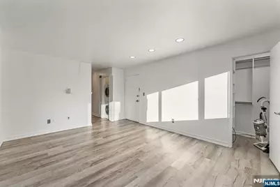 1 Dunn, West Orange Township, NJ 07052 - Photo 6