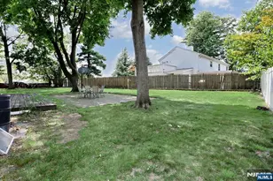 703 Chadwick Dr, Paramus, NJ 07652 - Photo 32