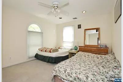 703 Chadwick Drive, Paramus, NJ 07652 - Photo 22