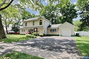 703 Chadwick Dr, Paramus, NJ 07652 - Photo 38