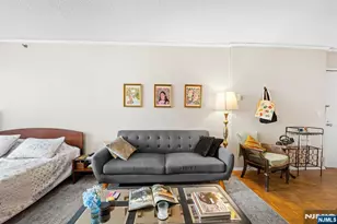 45 S River Dr 808, Jersey City, NJ 07310 - Photo 6