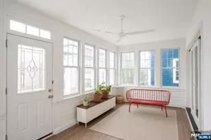 528 Undercliff Ave, Edgewater, NJ 07020 - Photo 2
