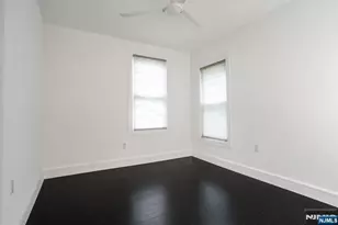 528 Undercliff Ave, Edgewater, NJ 07020 - Photo 14