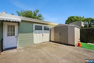 310 Centre Ave, Secaucus, NJ 07094 - Photo 42