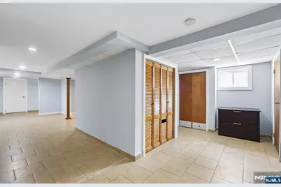 310 Centre Avenue, Secaucus, NJ 07094 - Photo 30