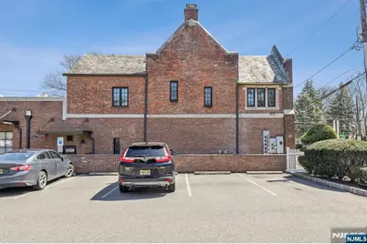 1 Laurel Place, Montclair, NJ 07043 - Photo 22