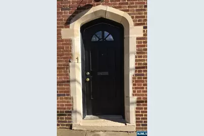 1 Laurel Place, Montclair, NJ 07043 - Photo 2