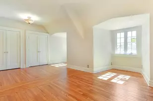 1 Laurel Pl, Montclair, NJ 07043 - Photo 16