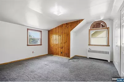 17 E Johnson Avenue, Bergenfield, NJ 07621 - Photo 16