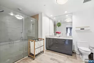 150 Henley Pl 210, Weehawken, NJ 07086 - Photo 16