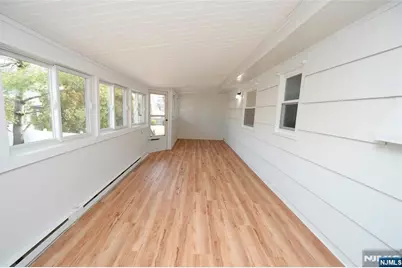 43 Spruce Avenue, Emerson, NJ 07630 - Photo 10
