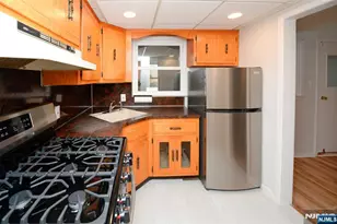 43 Spruce Ave, Emerson, NJ 07630 - Photo 22