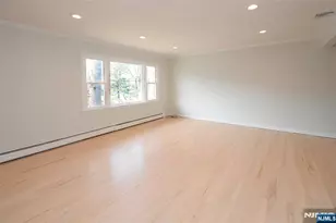 43 Spruce Ave, Emerson, NJ 07630 - Photo 4