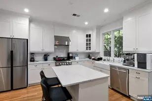 40 Schindler Ct, Upper Saddle River, NJ 07458 - Photo 8