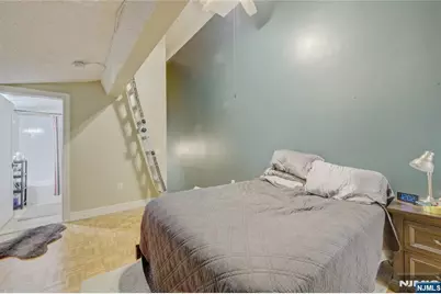 300 Communipaw Avenue 160 #160, Jersey City, NJ 07304 - Photo 14