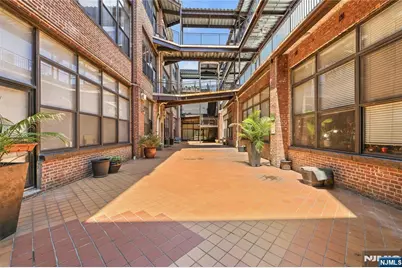 300 Communipaw Avenue 160 #160, Jersey City, NJ 07304 - Photo 22