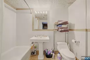 300 Communipaw Ave 160, Jersey City, NJ 07304 - Photo 6