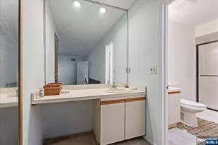 31 Lockley Ct, Wayne, NJ 07470 - Photo 14