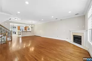 2462 3rd St, Fort Lee, NJ 07024 - Photo 8