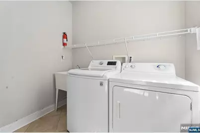 2462 3rd Street, Fort Lee, NJ 07024 - Photo 14