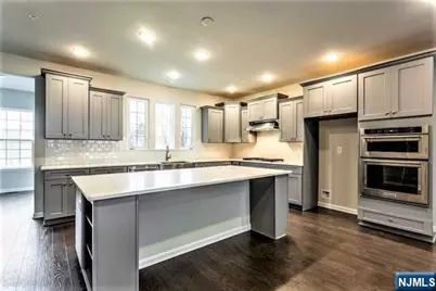 403 Laurel Lane, Cresskill, NJ 07626 - Photo 6