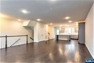 403 Laurel Ln, Cresskill, NJ 07626 - Photo 2